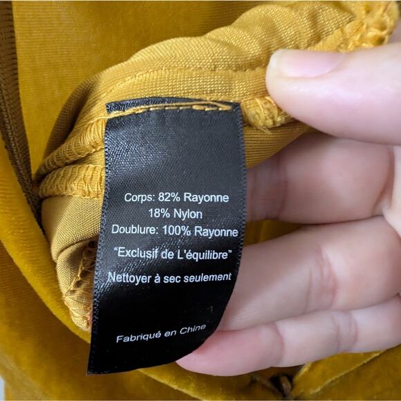 Astr The Label Hey Hey Hey Gold Sleeveless Jumpsuit - Picture 6 of 6